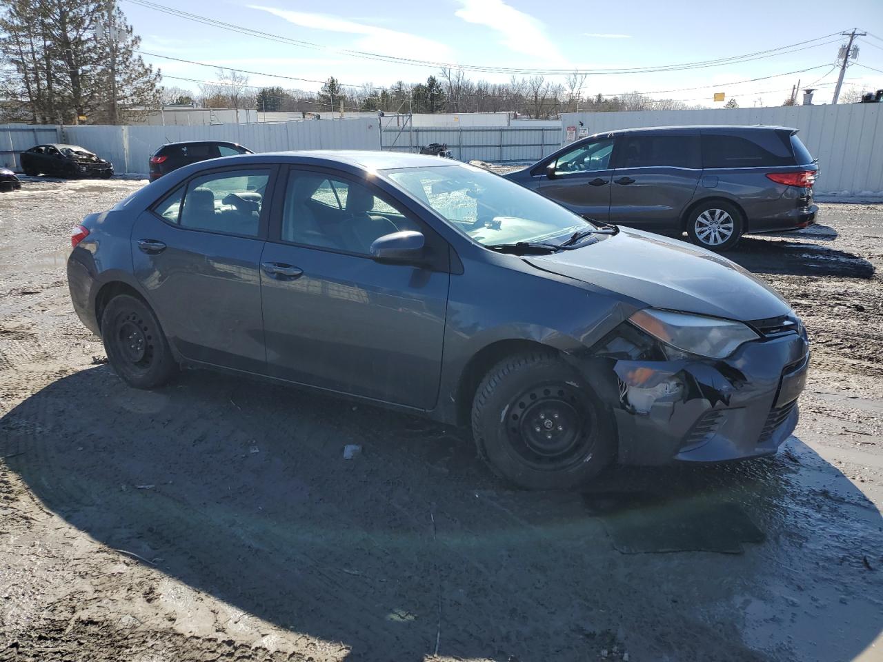 2015 Toyota Corolla VIN 2T1BURHE8FC444193 Copart auction photo, front end / minor dent/scratches damage thumbnail 4