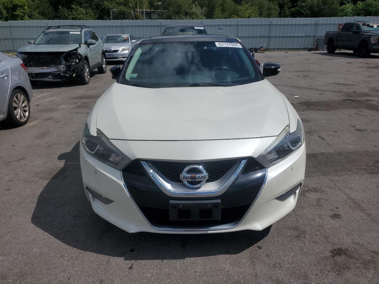2017 Nissan Maxima VIN 1N4AA6AP2HC364047 Copart auction photo, rear end / minor dent/scratches damage thumbnail 5