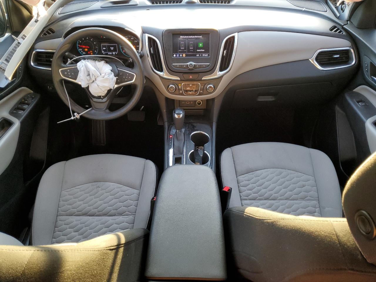 2020 Chevrolet Equinox VIN 3GNAXHEV0LS621794 Copart auction photo, front end / minor dent/scratches damage thumbnail 8
