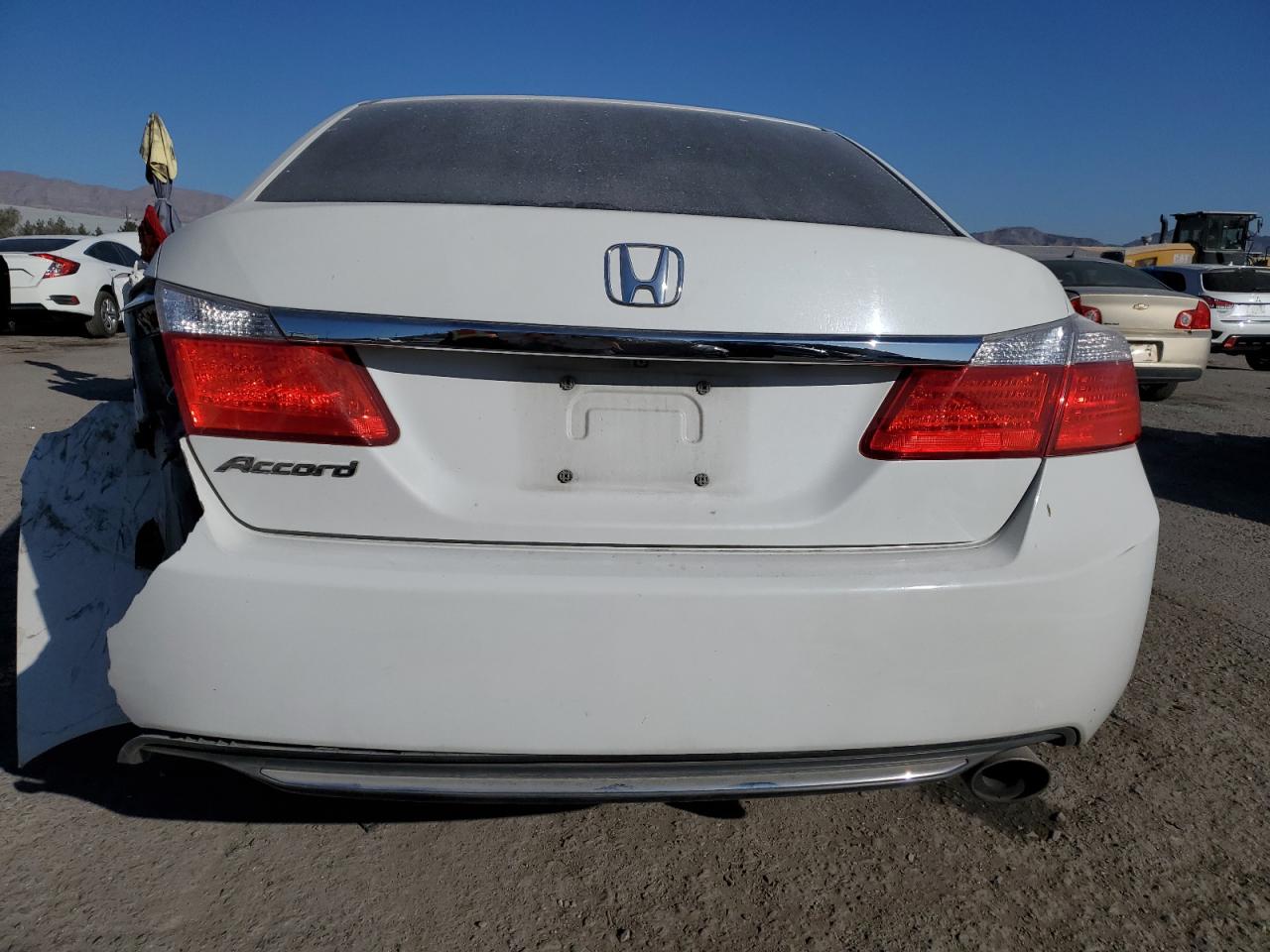 2015 Honda Accord VIN 1HGCR2F73FA121161 Copart auction photo, front end / rear end damage thumbnail 6