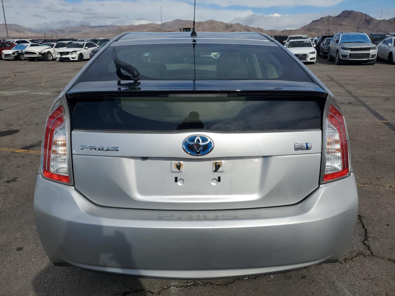 2015 Toyota Prius VIN JTDKN3DU3F1977872 Copart auction photo, front end / mechanical damage thumbnail 6