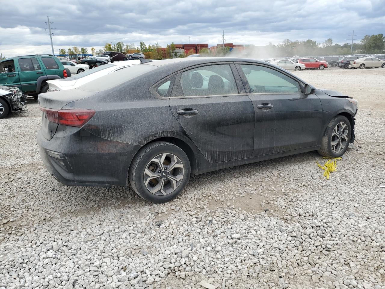 2021 KIA Forte VIN 3KPF24ADXME345837 Copart auction photo, front end damage thumbnail 3