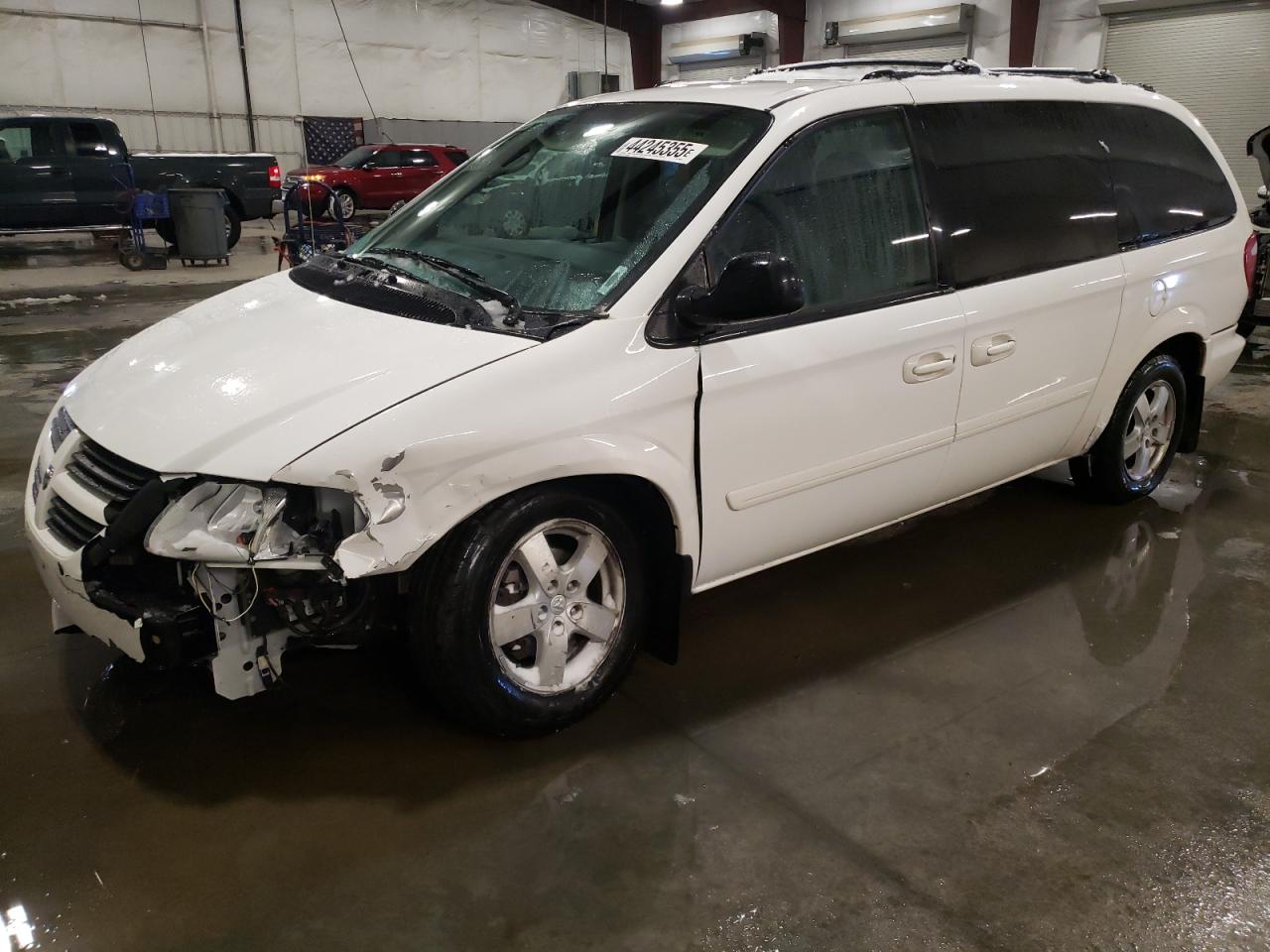 2005 Dodge Caravan VIN 2D4GP44L75R366270