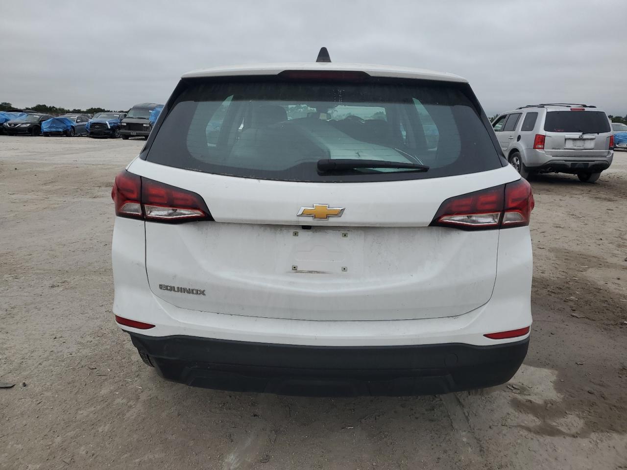 2022 Chevrolet Equinox VIN 2GNAXHEV7N6102081 Copart auction photo, front end / rear end damage thumbnail 6