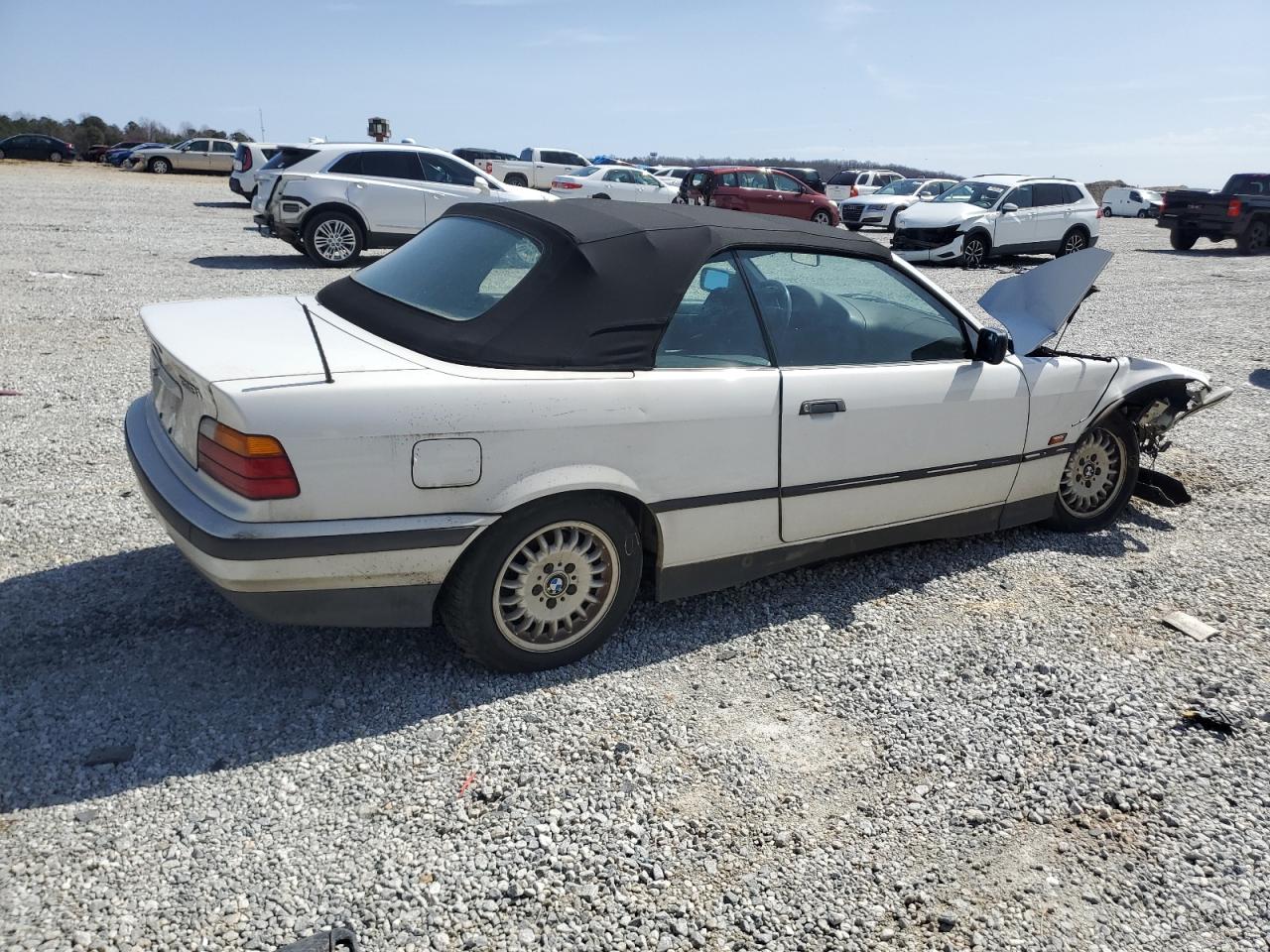1995 BMW 3er VIN WBABK6325SED18057 Copart auction photo, front end damage thumbnail 3