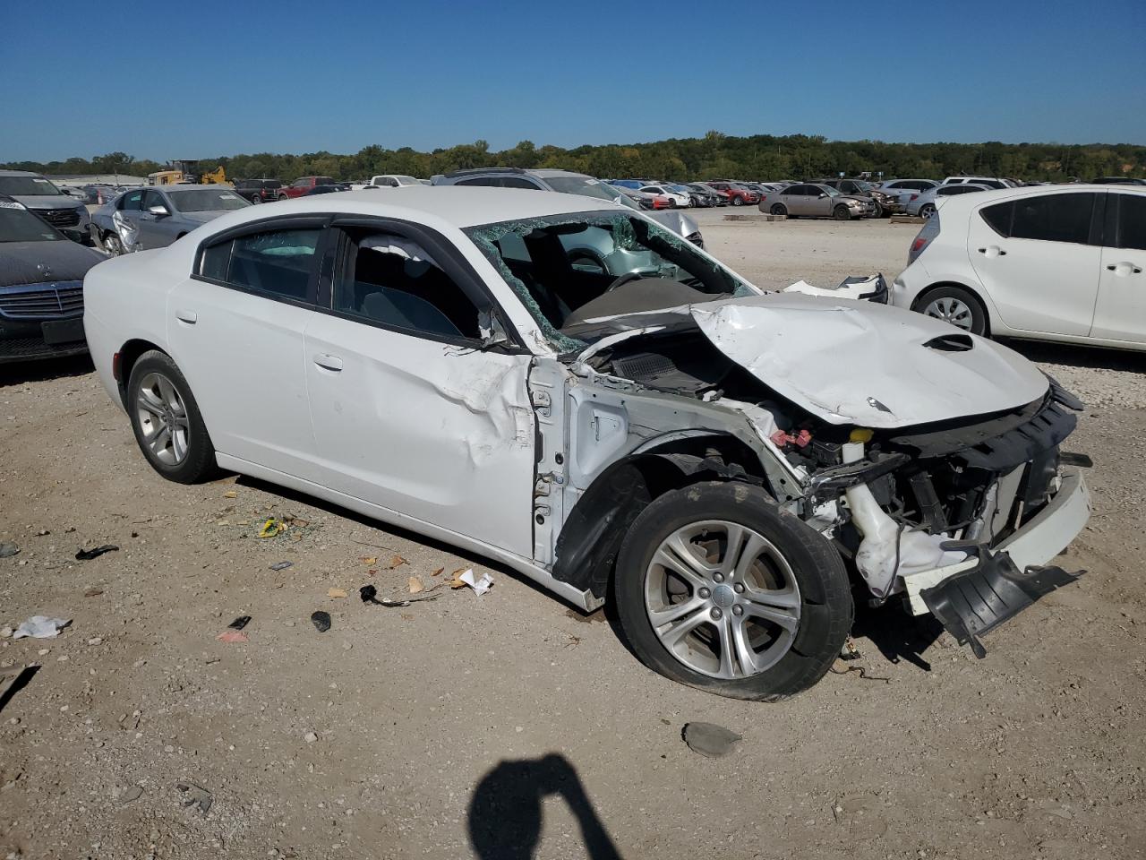 2019 Dodge Charger VIN 2C3CDXBG0KH725329 Copart auction photo, front end damage thumbnail 4
