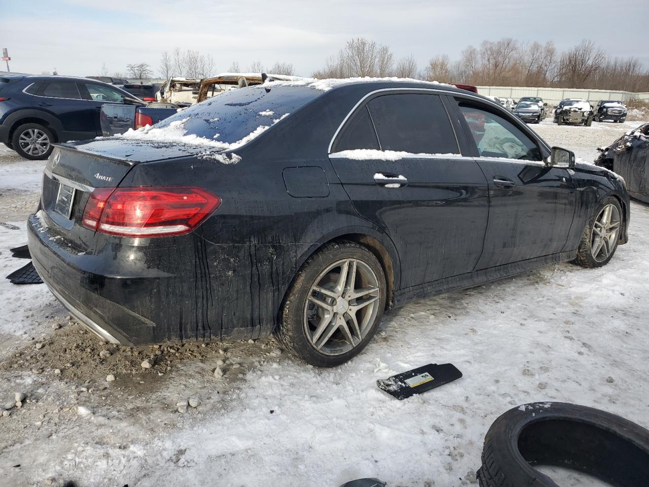2016 Mercedes-Benz E-klasse VIN WDDHF8JB9GB183516 Copart auction photo, all over damage thumbnail 3