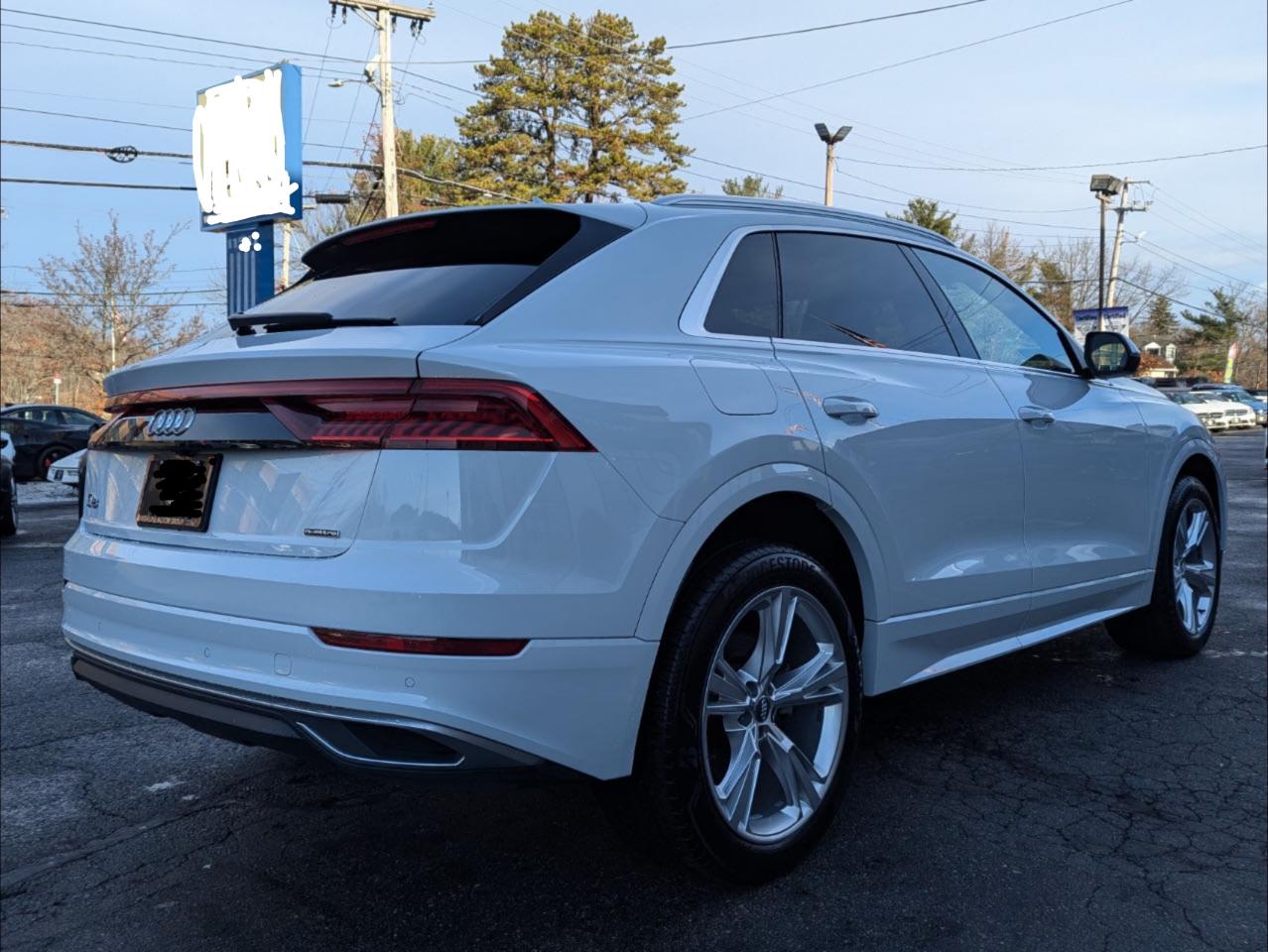 2019 Audi Q8 VIN WA1AVAF15KD025669 Copart auction photo, normal wear damage thumbnail 4