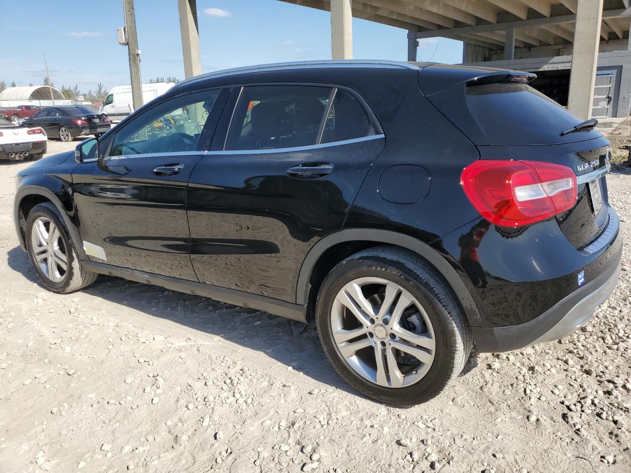 2016 Mercedes-Benz GLA-klasse VIN WDCTG4GB9GJ200946 Copart auction photo, water/flood / minor dent/scratches damage thumbnail 2
