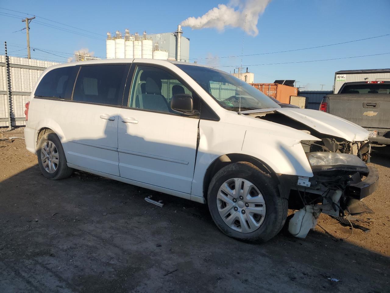 2017 Dodge Caravan VIN 2C4RDGBG3HR700921 Copart auction photo, front end damage thumbnail 4