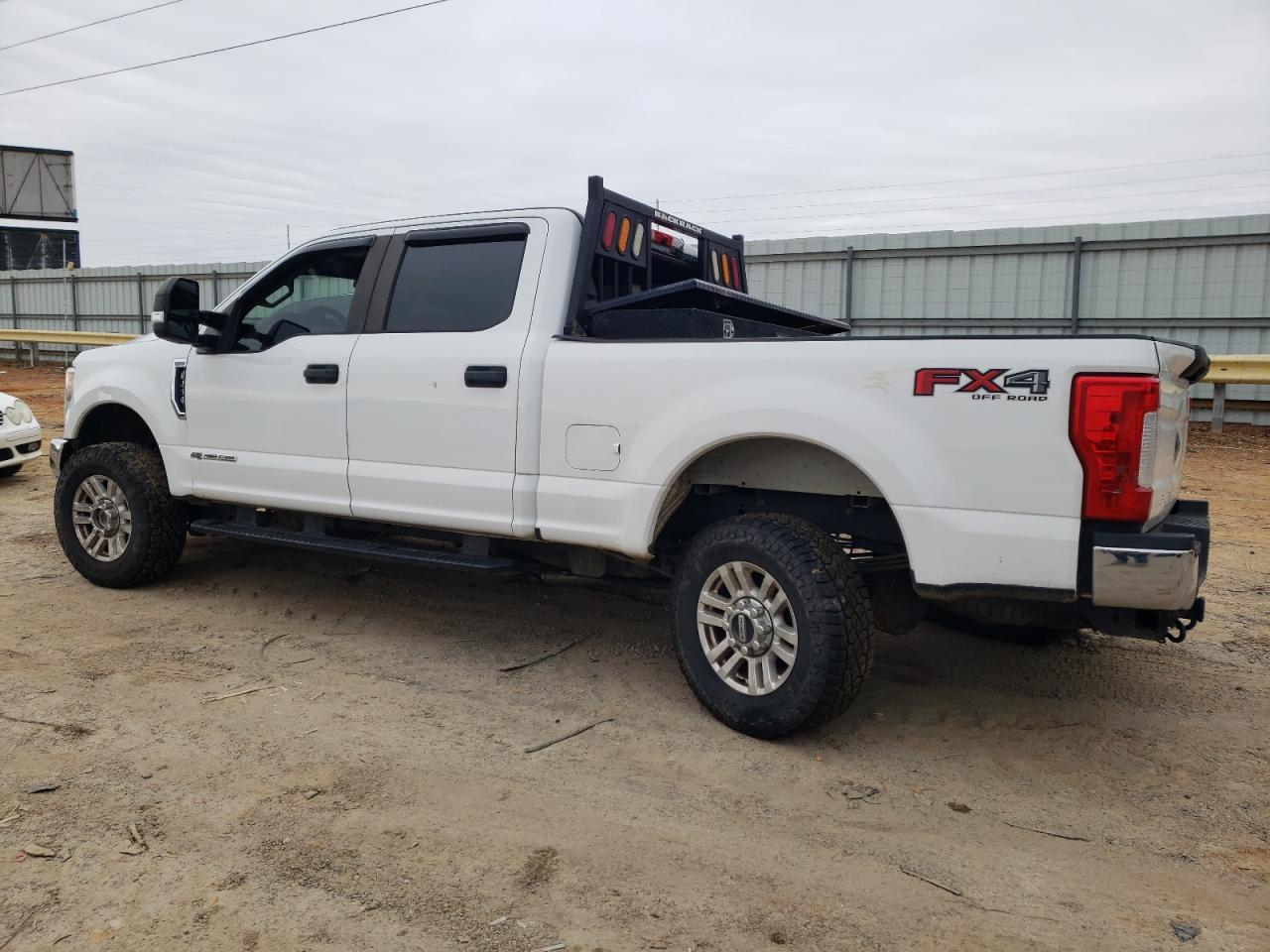 2019 Ford F250 VIN 1FT7W2BT6KED46432 Copart auction photo, all over / undercarriage damage thumbnail 2