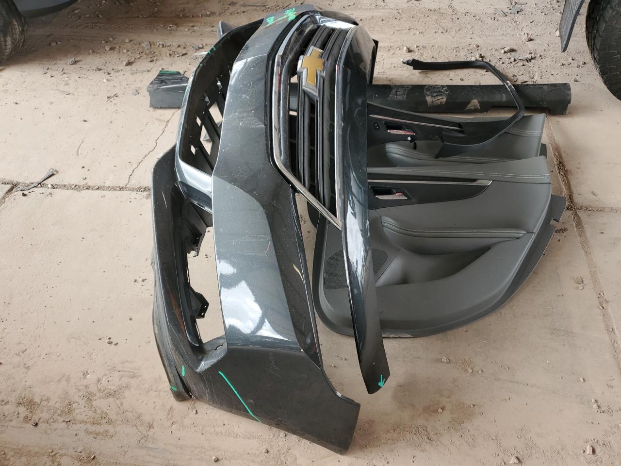 2019 Chevrolet Impala VIN 2G11Y5SA7K9158627 Copart auction photo, front end / side damage thumbnail 12