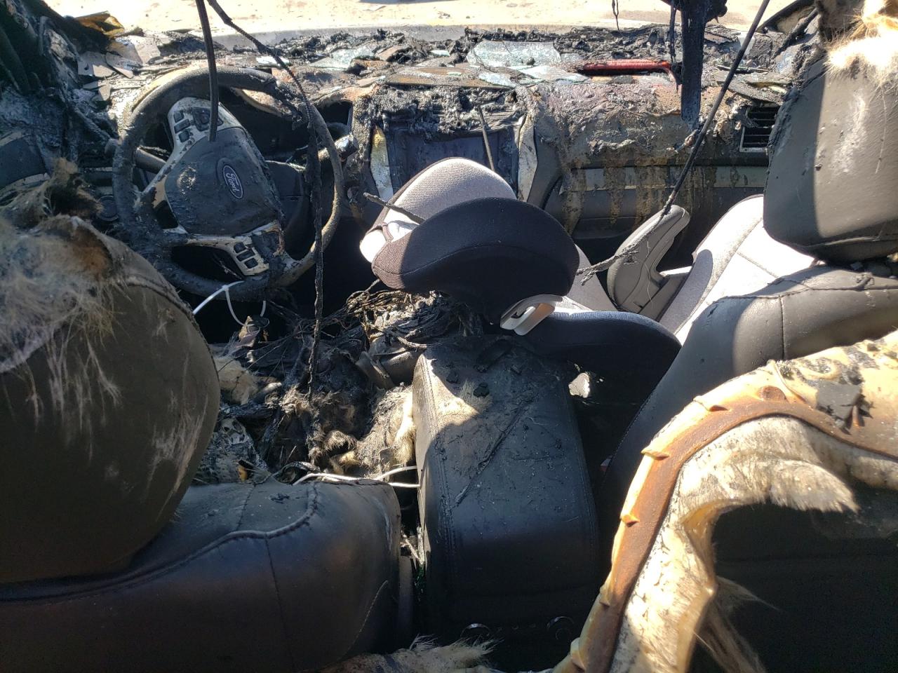 2015 Ford Explorer VIN 1FM5K8D83FGA52765 Copart auction photo, burn damage thumbnail 8