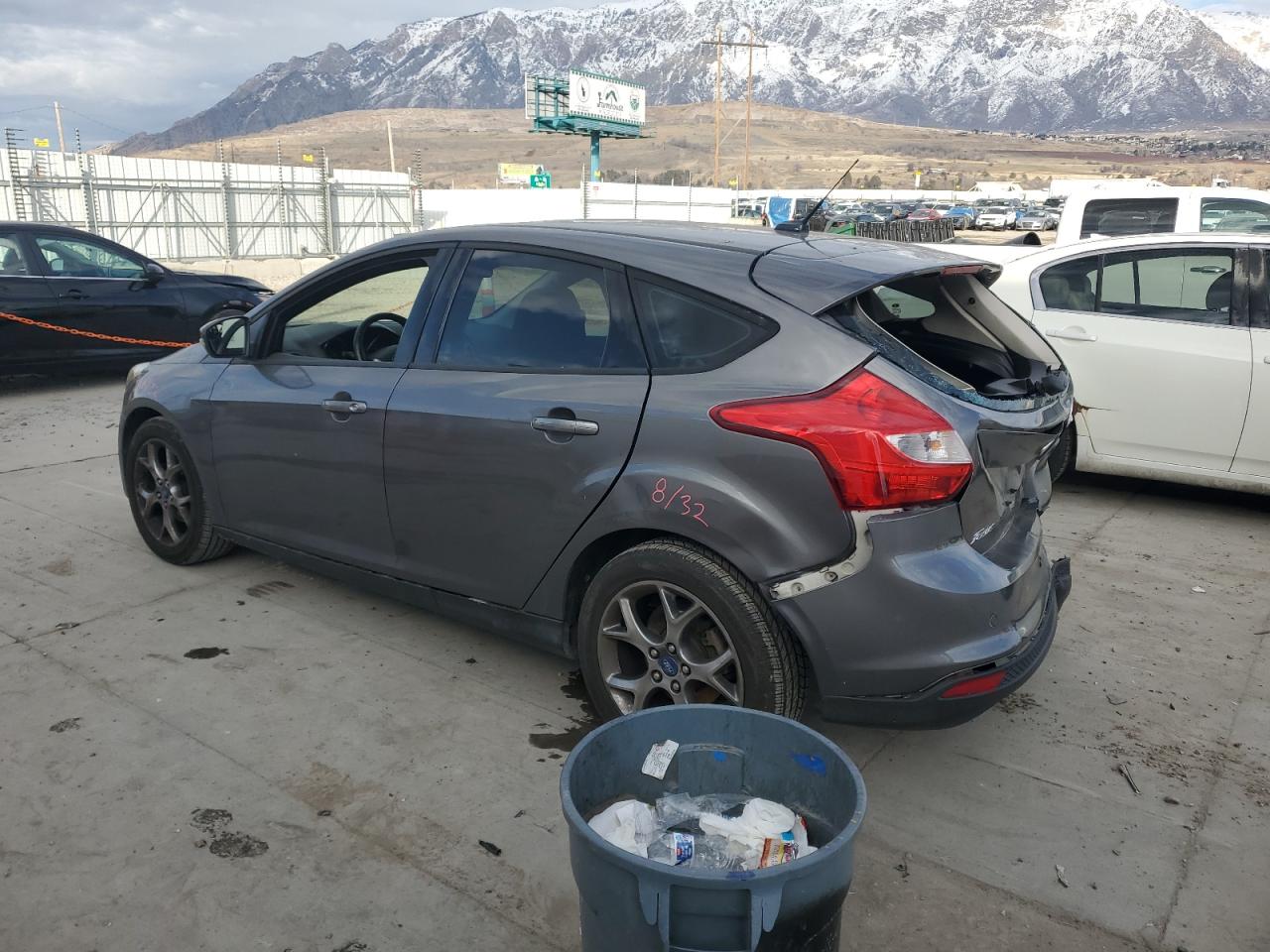2013 Ford Focus VIN 1FADP3K21DL138539 Copart auction photo, rear end damage thumbnail 2