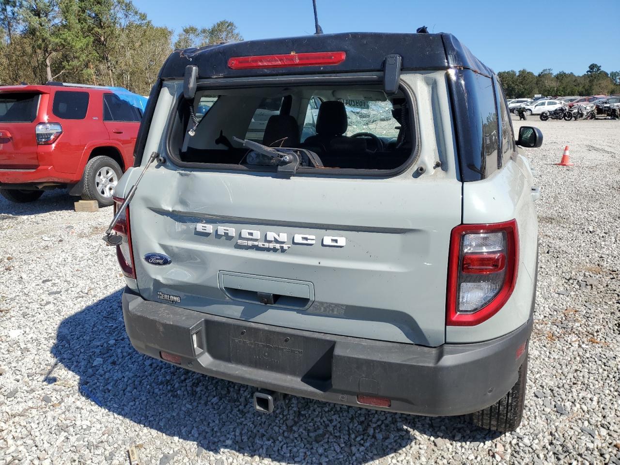 2022 Ford Bronco VIN 3FMCR9C6XNRD84685 Copart auction photo, all over damage thumbnail 6