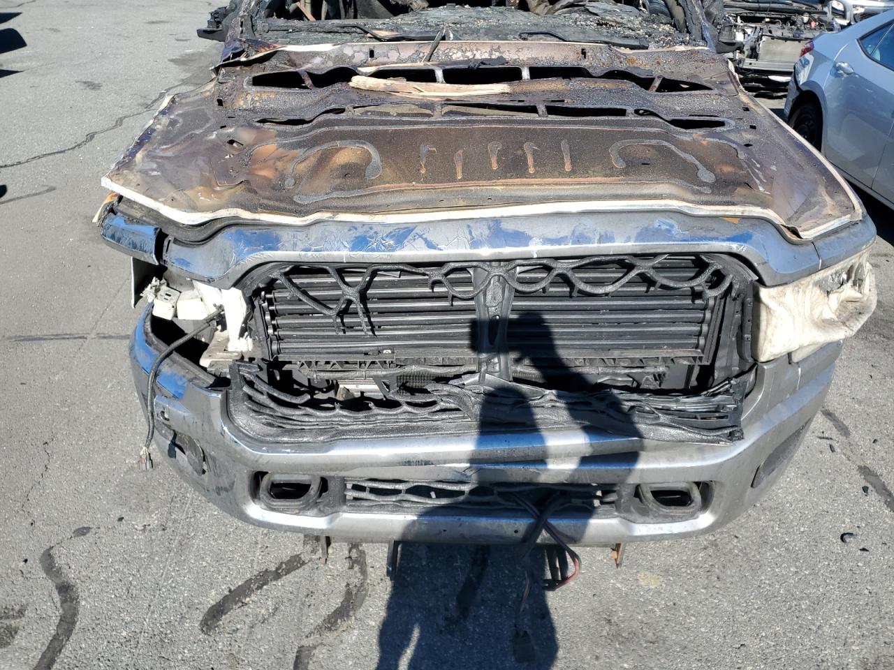 2021 RAM 2500 VIN 3C6MR5AJ1MG679748 Copart auction photo, burn damage thumbnail 11