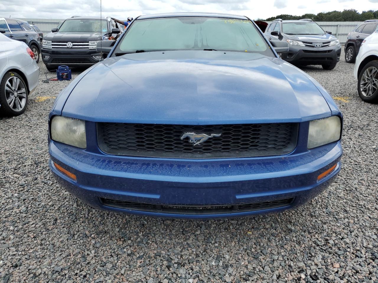 2007 Ford Mustang VIN 1ZVFT80NX75254059 Copart auction photo, water/flood / minor dent/scratches damage thumbnail 5