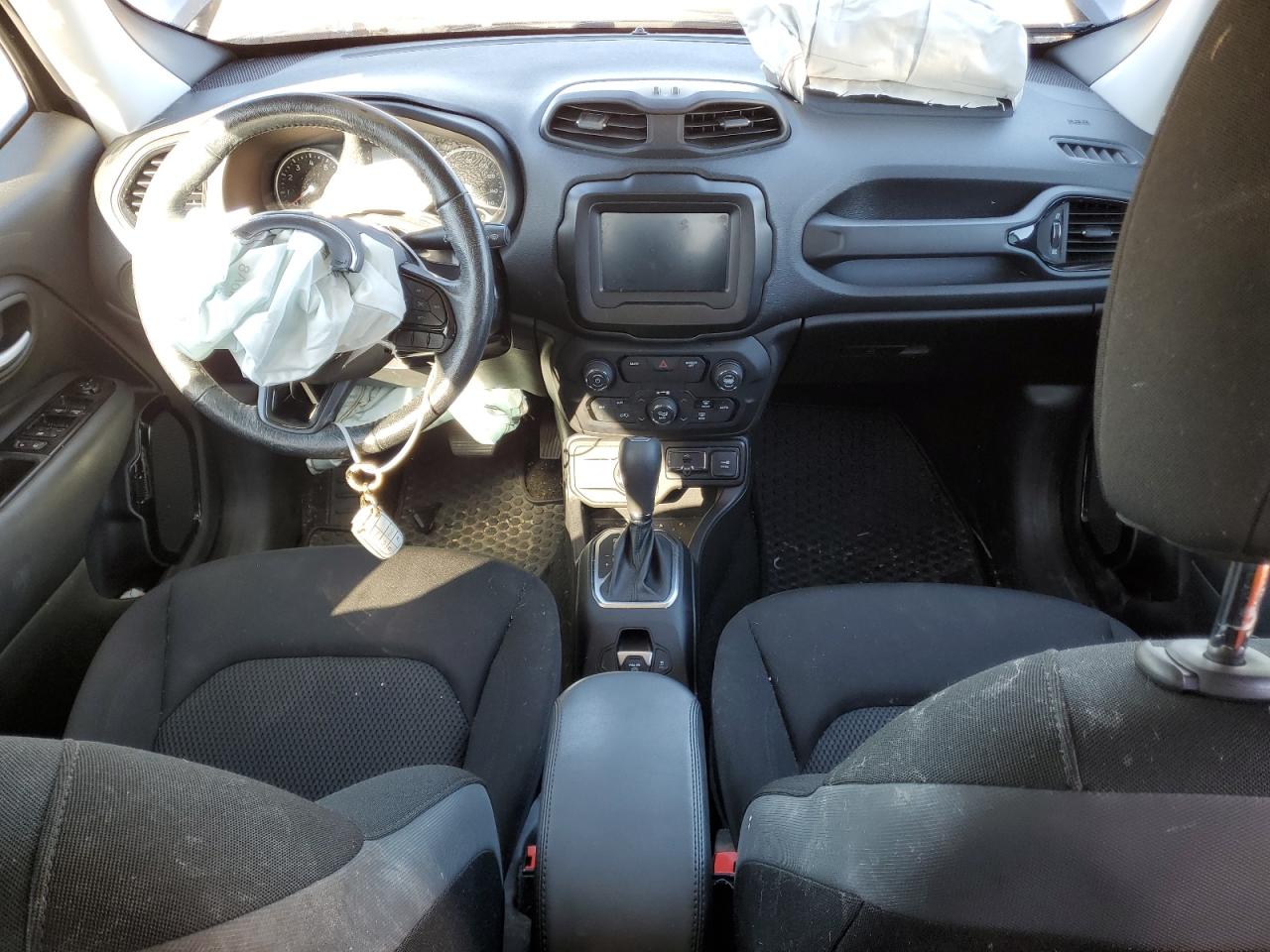 2020 Jeep Renegade VIN ZACNJBBB8LPL20773 Copart auction photo, front end damage thumbnail 8