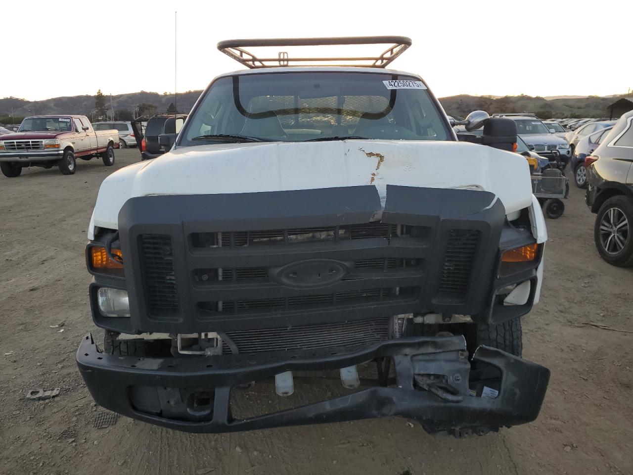 2008 Ford F250 VIN 1FDSX20588ED63992 Copart auction photo, front end damage thumbnail 5