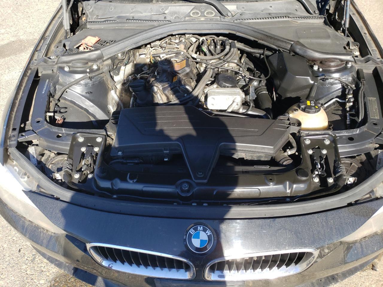 2015 BMW 3er VIN WBA3C1C52FP853417 Copart auction photo, minor dent/scratches damage thumbnail 11