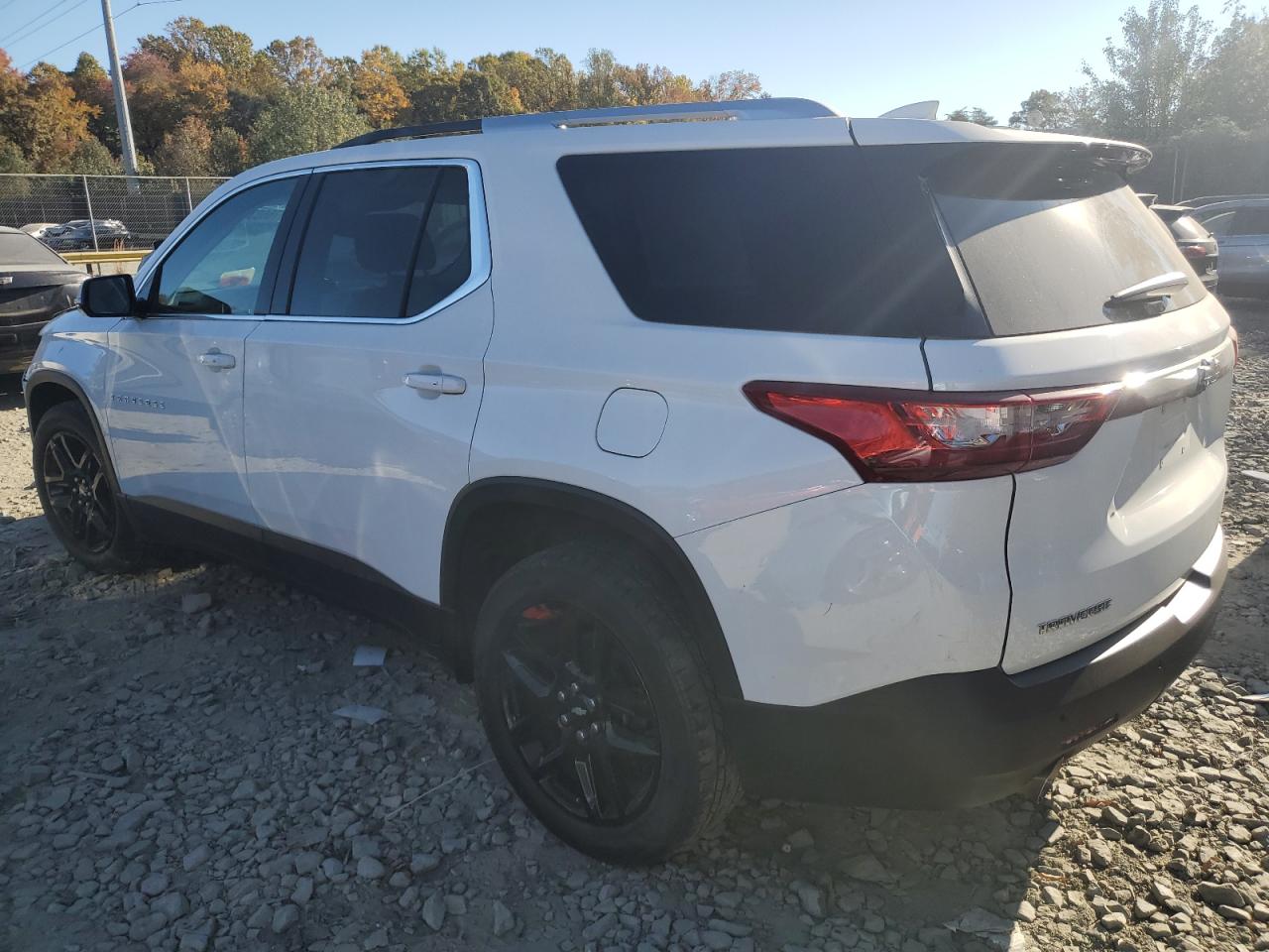 2018 Chevrolet Traverse VIN 1GNERHKW1JJ195587 Copart auction photo, front end damage thumbnail 2
