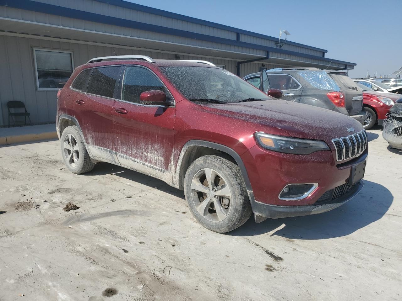 2019 Jeep Grand Cherokee VIN 1C4PJMDX9KD373902 Copart auction photo, side / front end damage thumbnail 4