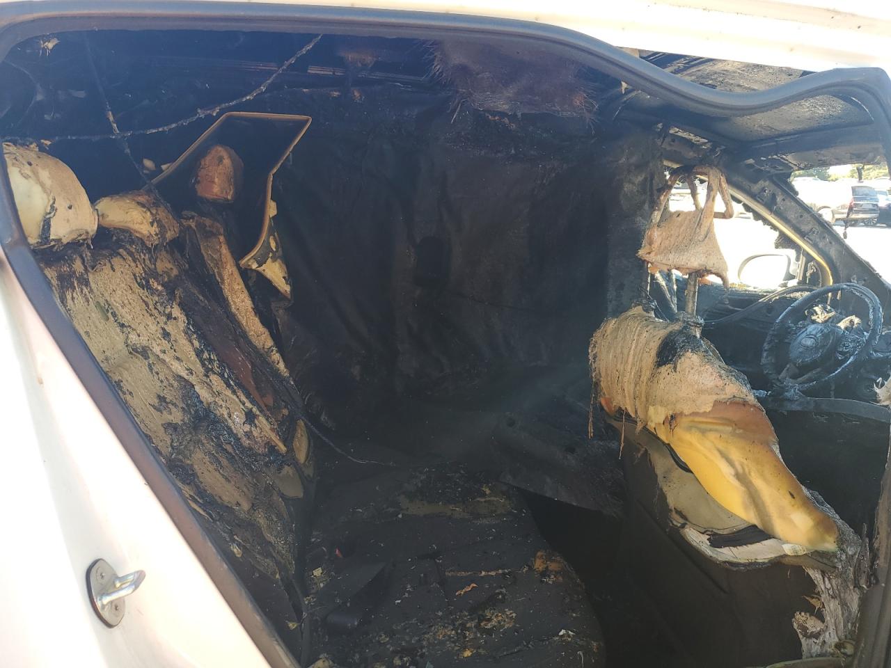 2021 KIA Sportage VIN KNDPM3AC1M7942018 Copart auction photo, burn damage thumbnail 11