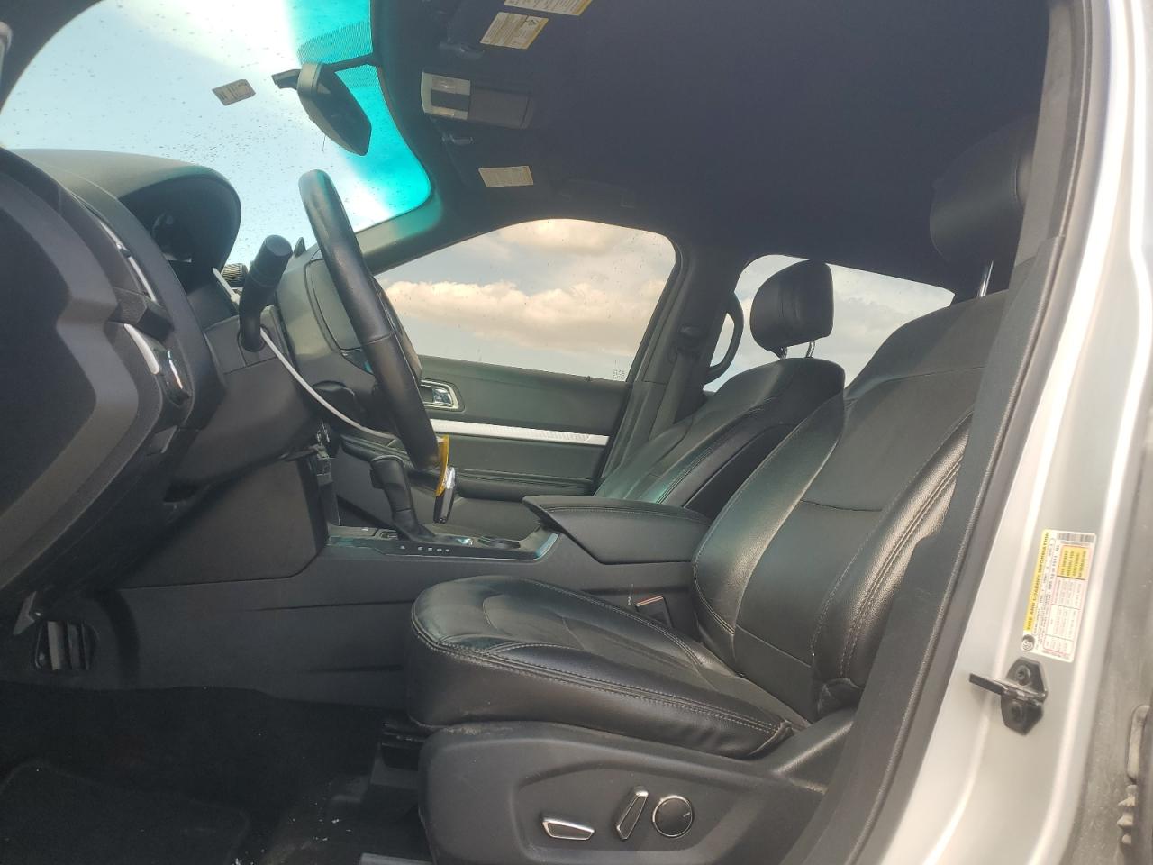 2017 Ford Explorer VIN 1FM5K7D84HGA57471 Copart auction photo, front end damage thumbnail 7