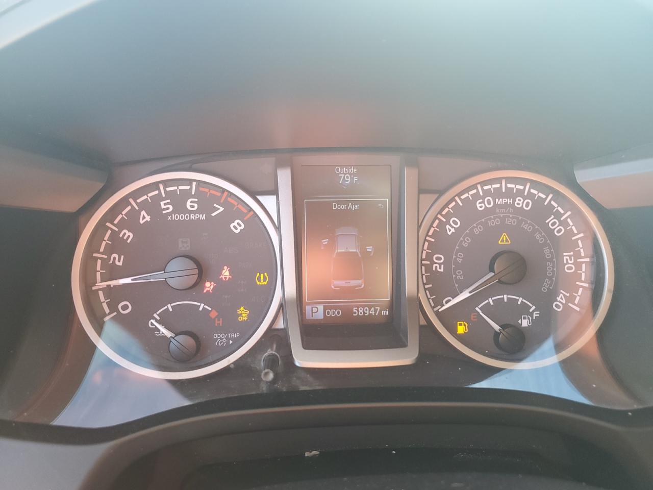 2021 Toyota Tacoma VIN 5TFAZ5CN5MX110649 Copart auction photo, side damage thumbnail 9