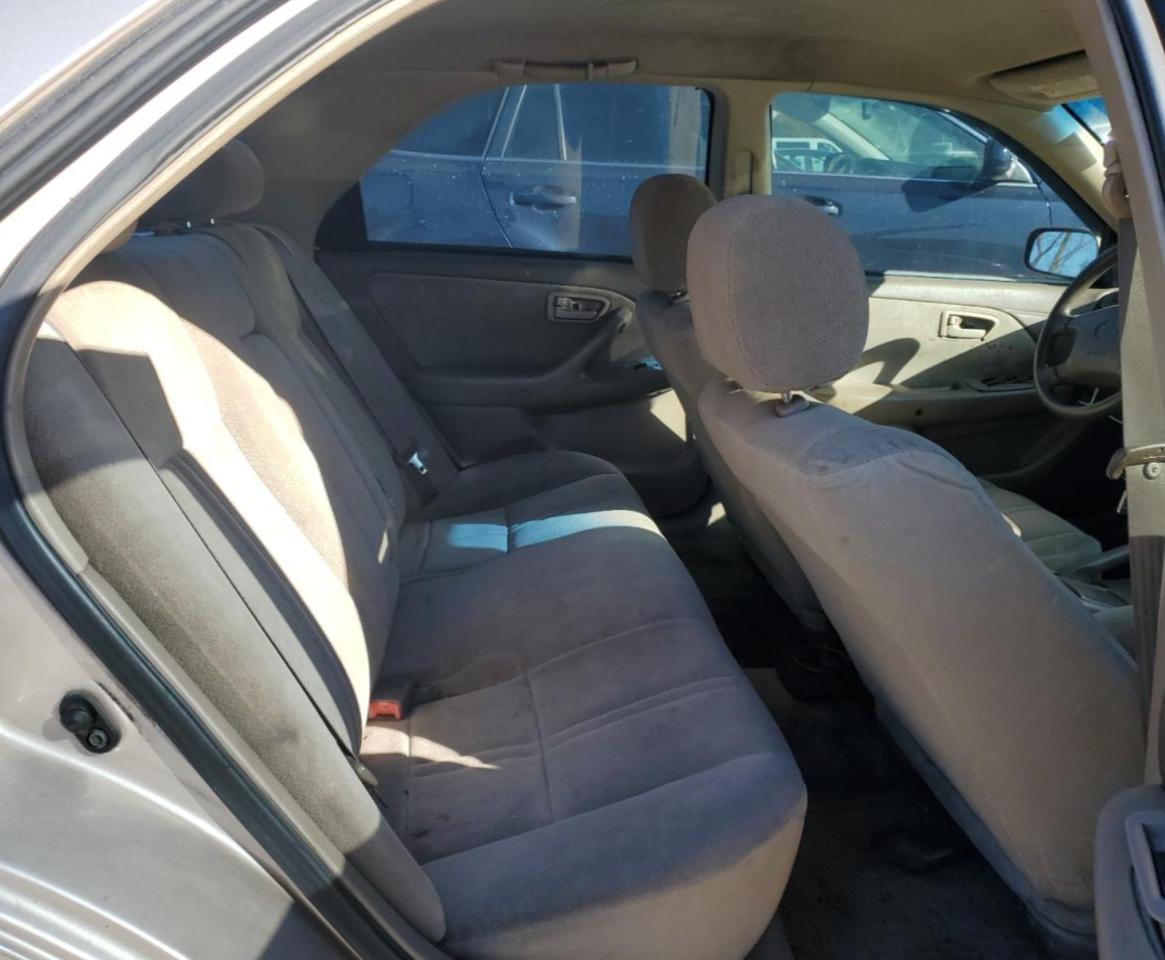 2000 Toyota Camry VIN 4T1BG22K7YU700970 Copart auction photo, side damage thumbnail 10