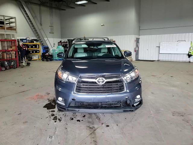 2015 Toyota Highlander VIN 5TDDKRFH9FS183319 Copart auction photo, rear end / front end damage thumbnail 11