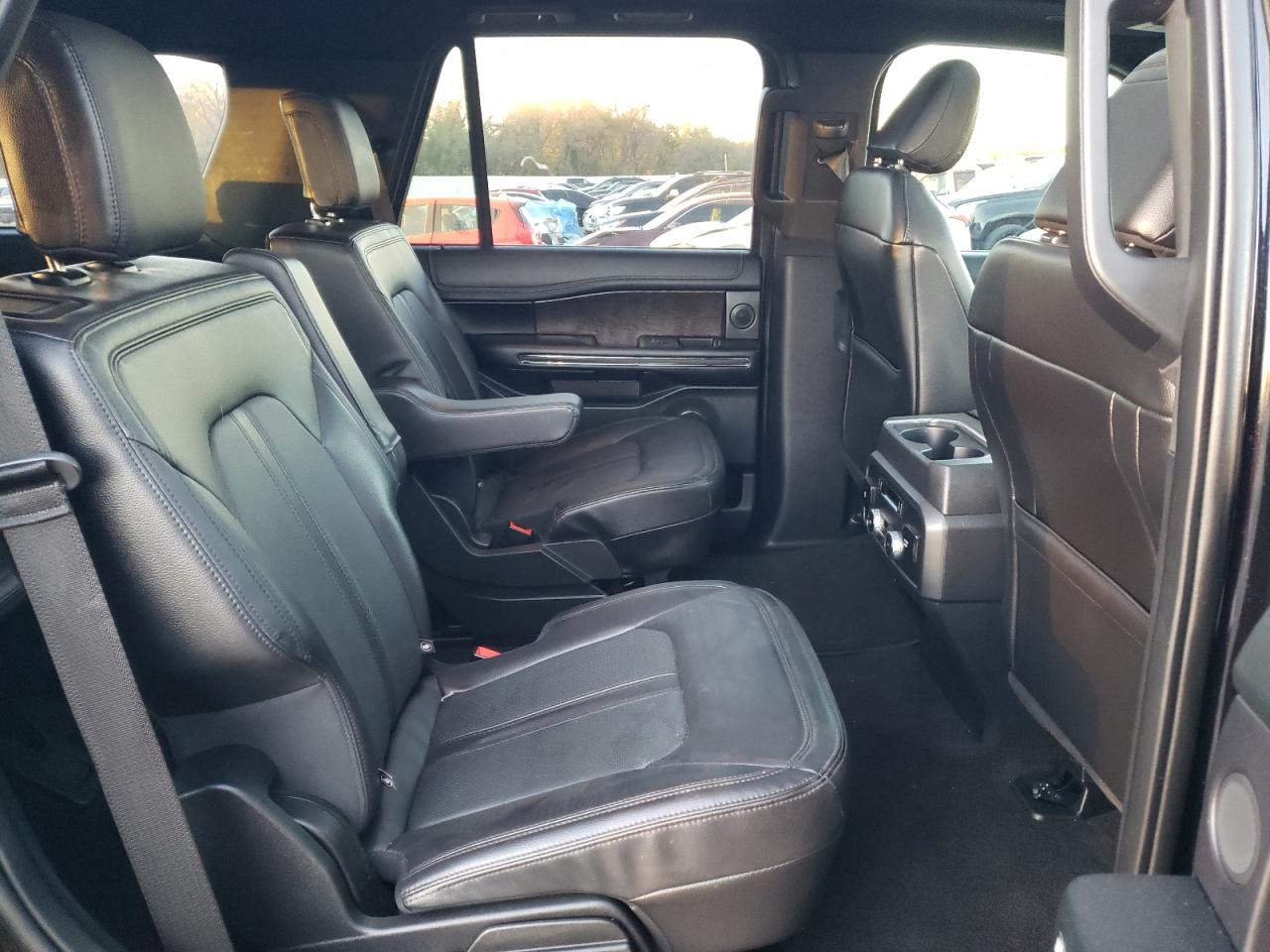 2021 Ford Expedition VIN 1FMJU1KT5MEA56154 Copart auction photo, front end damage thumbnail 12