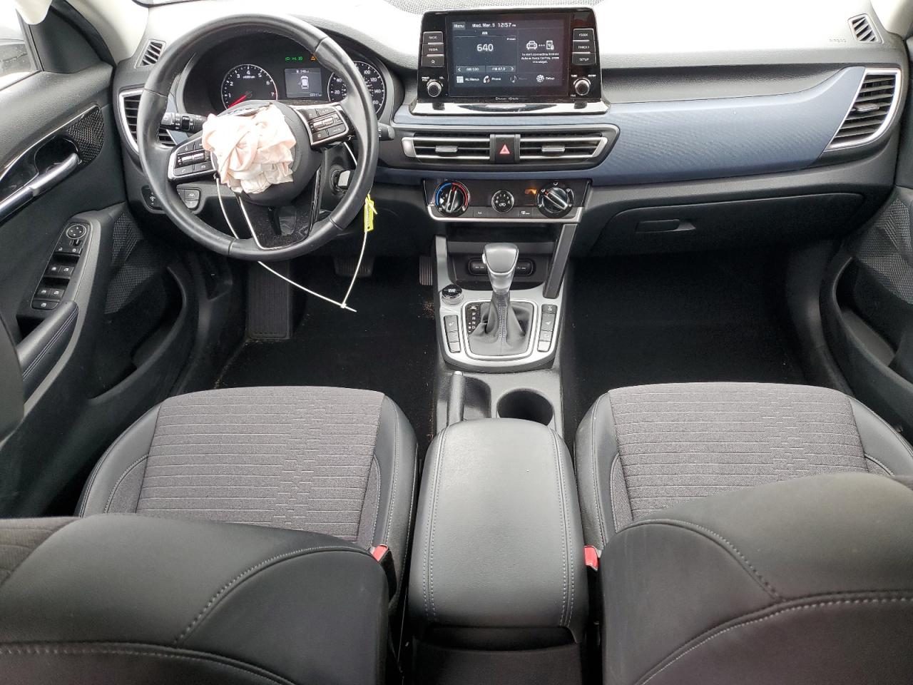 2021 KIA Seltos VIN KNDEUCAA6M7195814 Copart auction photo, front end damage thumbnail 8
