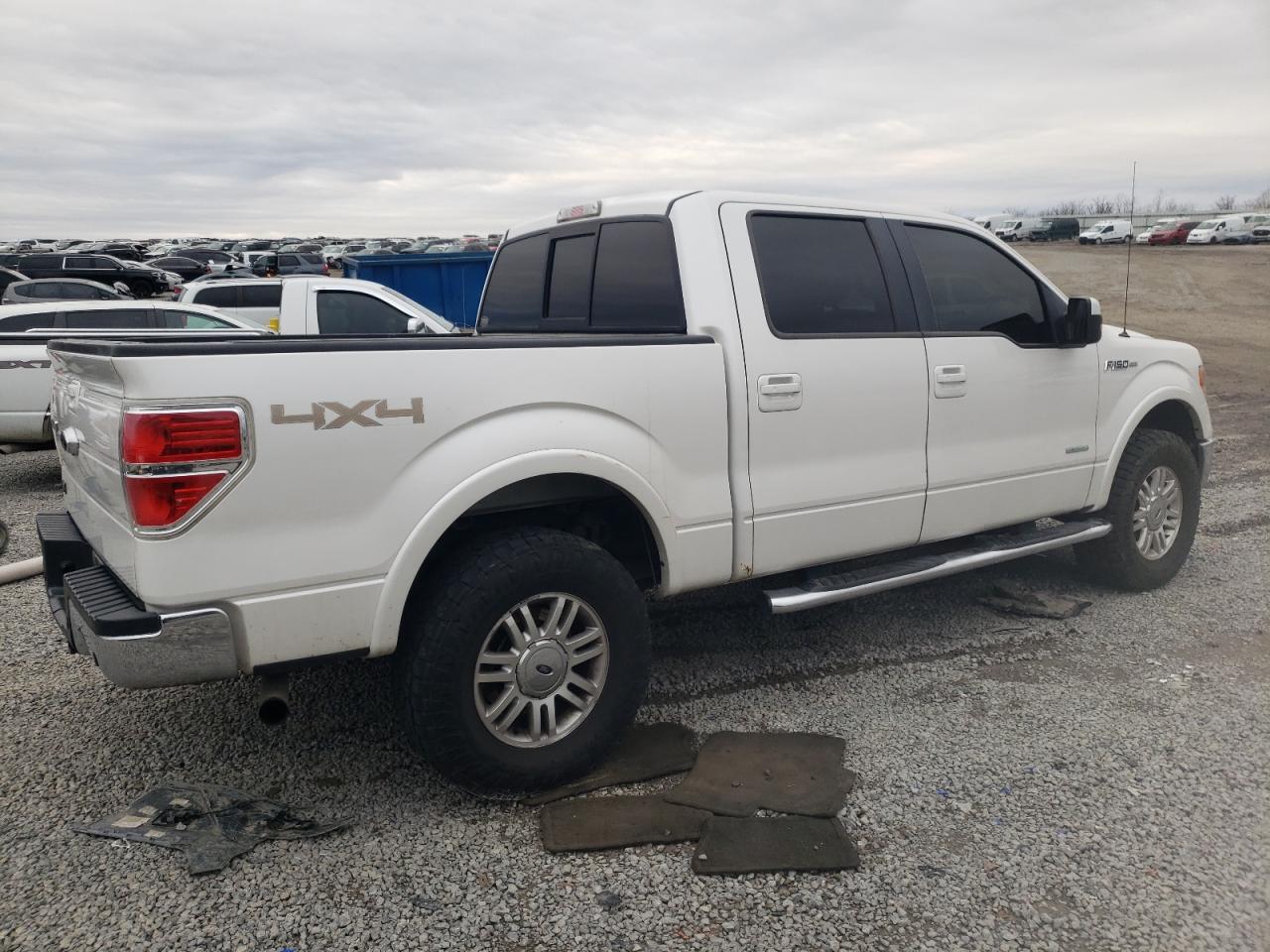 2014 Ford F-150 VIN 1FTFW1ET2EKF17832 Copart auction photo, side / minor dent/scratches damage thumbnail 3