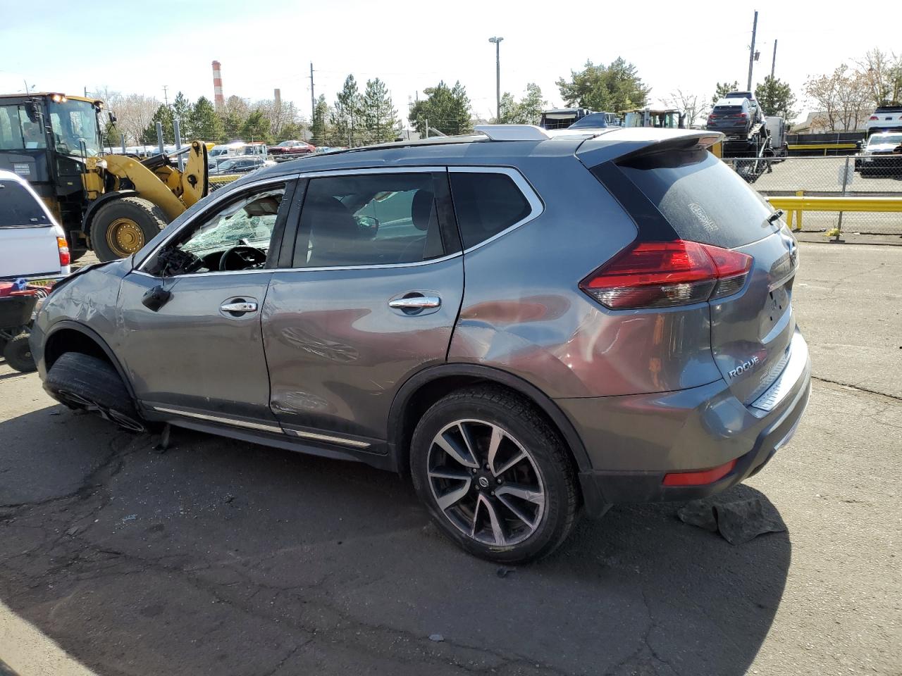 2017 Nissan Rogue VIN 5N1AT2MV2HC774723 Copart auction photo, rollover damage thumbnail 2