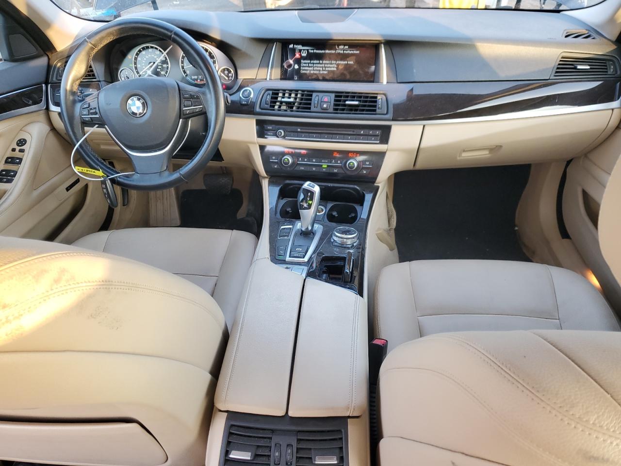 2015 BMW 5er VIN WBA5B1C58FD918526 Copart auction photo, rear end / minor dent/scratches damage thumbnail 8