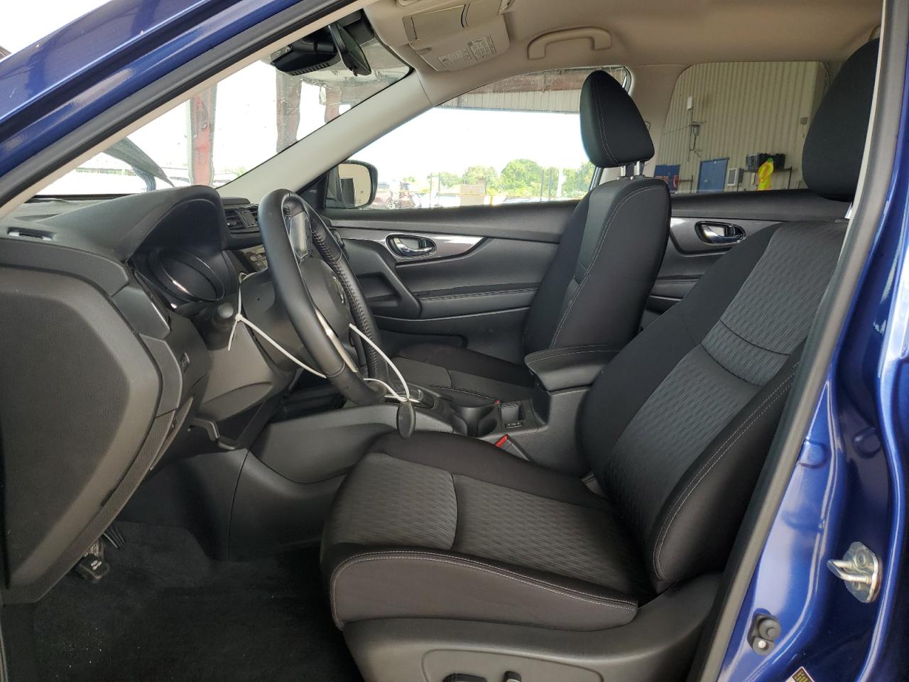 2020 Nissan Rogue VIN JN8AT2MT0LW012148 Copart auction photo, minor dent/scratches damage thumbnail 7