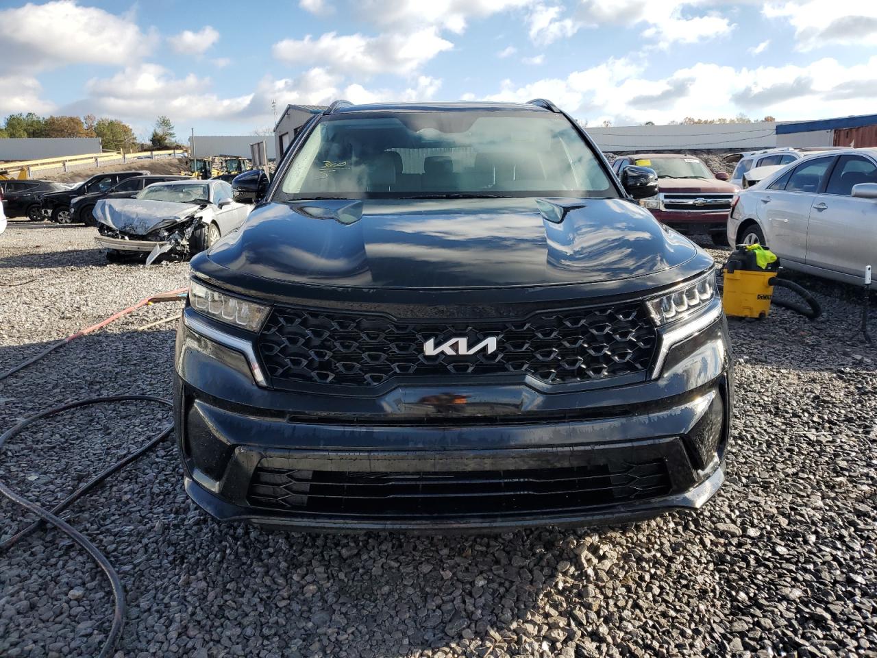 2022 KIA Sorento VIN 5XYRL4LC3NG105662 Copart auction photo, side damage thumbnail 5