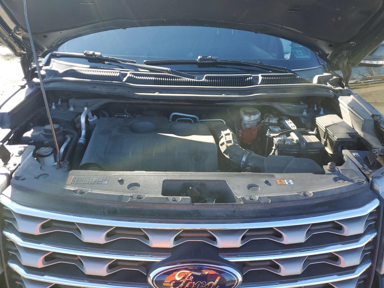 2016 Ford Explorer VIN 1FM5K8DH0GGC97184 Copart auction photo, side damage thumbnail 13
