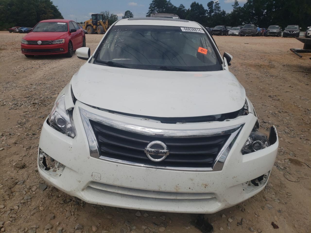 2015 Nissan Altima VIN 1N4AL3AP2FN350644 Copart auction photo, front end / side damage thumbnail 5