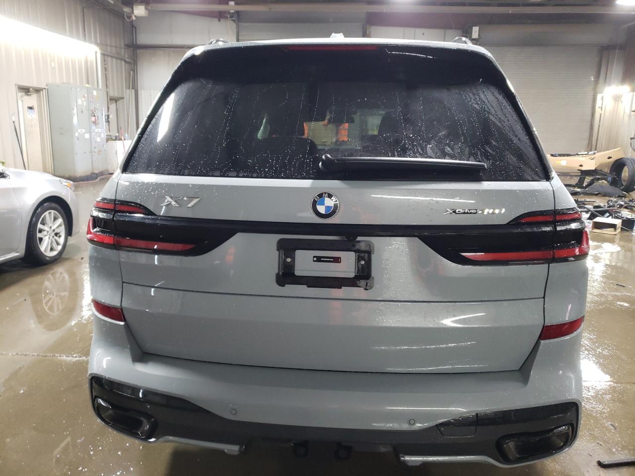 2024 BMW X7 VIN 5UX23EM04R9V15436 Copart auction photo, front end damage thumbnail 6