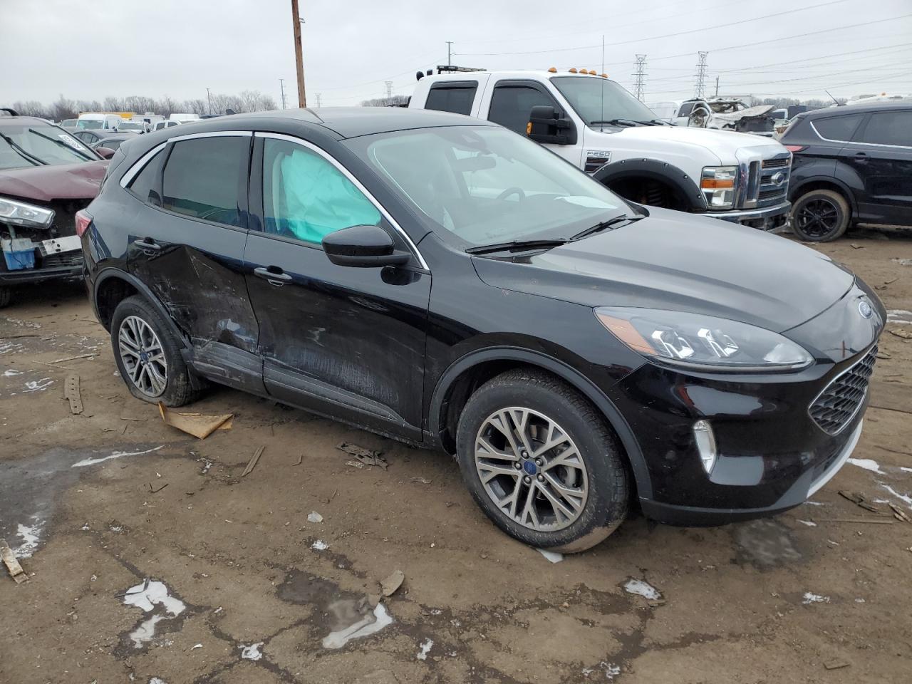 2022 Ford Escape VIN 1FMCU9H65NUB80523 Copart auction photo, side / front end damage thumbnail 4