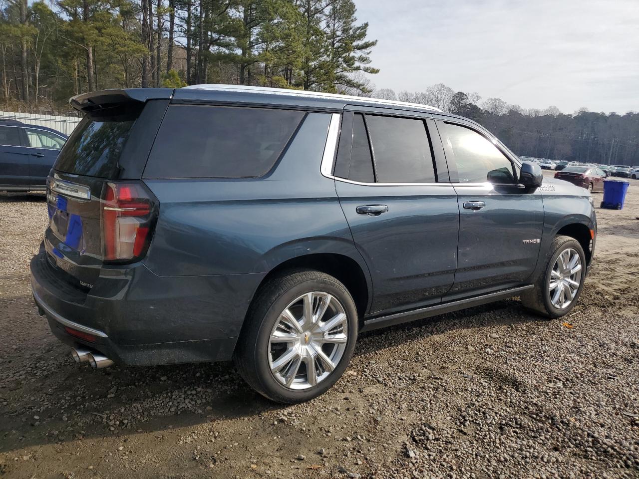 2021 Chevrolet Tahoe VIN 1GNSKTKL7MR125727 Copart auction photo, side / rear end damage thumbnail 3