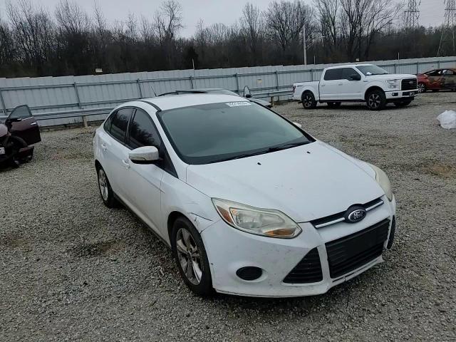 2014 Ford Focus VIN 1FADP3F22EL130638 Copart auction photo, front end damage thumbnail 10