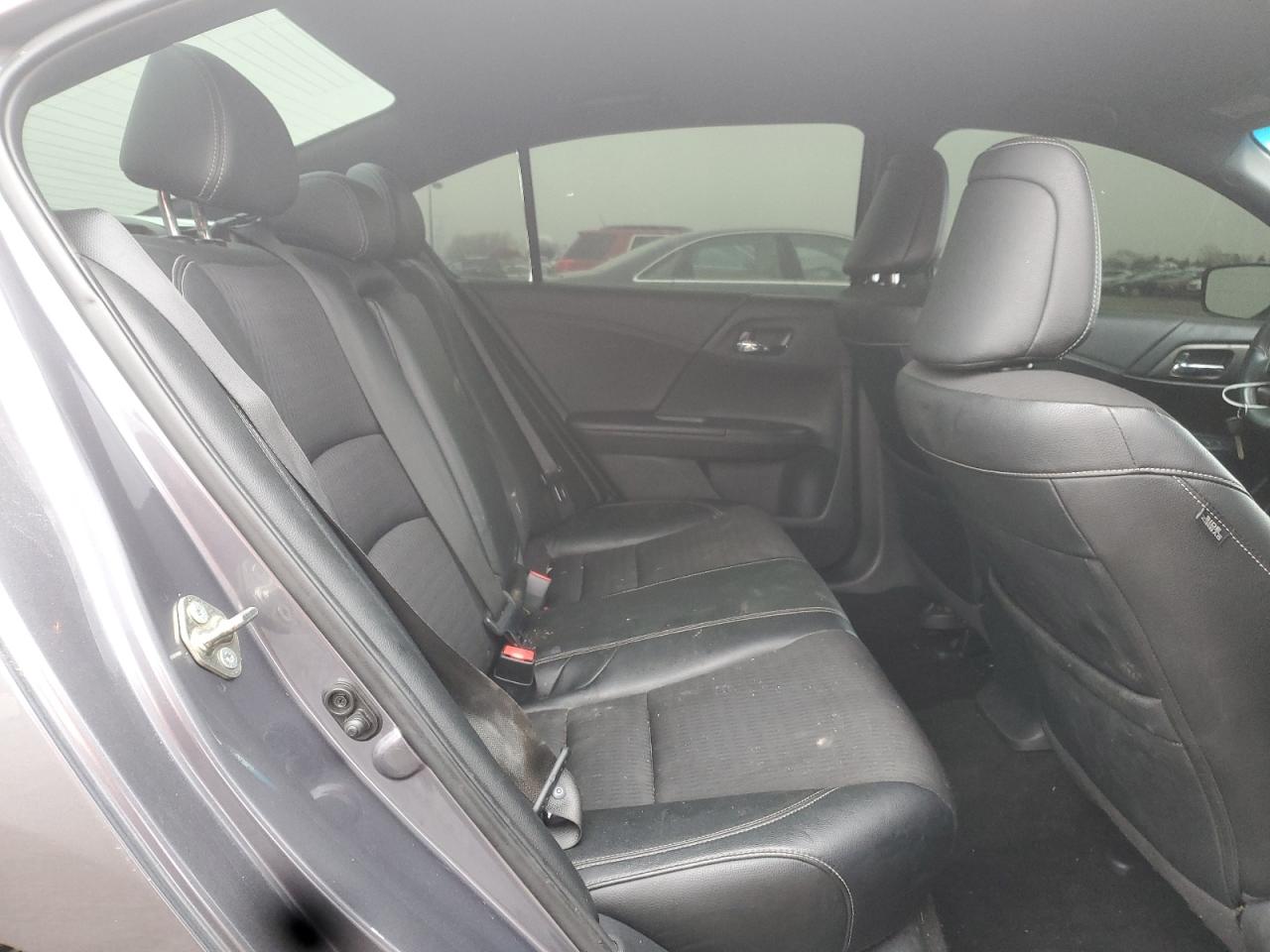 2016 Honda Accord VIN 1HGCR2F57GA197501 Copart auction photo, front end / side damage thumbnail 11
