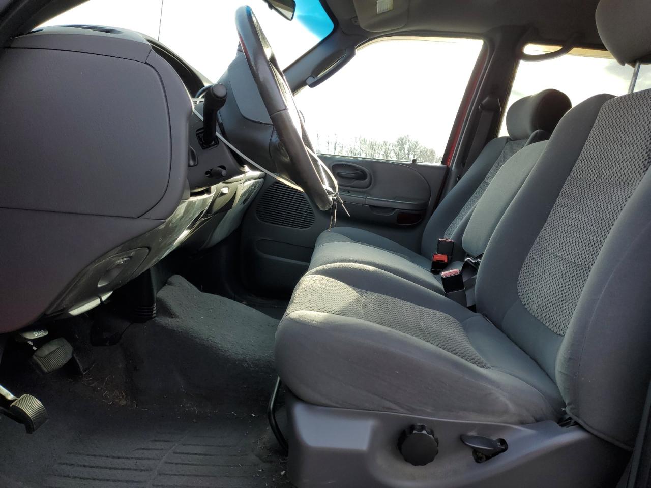 2003 Ford F-150 VIN 1FTRW08L03KB57332 Copart auction photo, rear end damage thumbnail 7