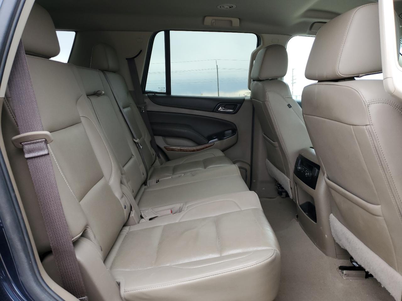 2020 Chevrolet Tahoe VIN 1GNSKCKC9LR153690 Copart auction photo, undercarriage / front end damage thumbnail 11