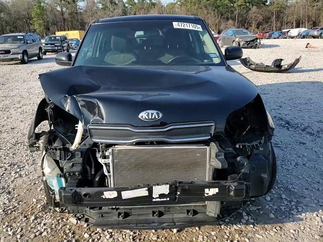 2017 KIA Soul VIN KNDJP3A55H7411585 Copart auction photo, front end / side damage thumbnail 15