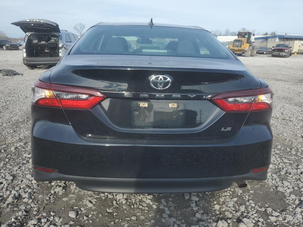 2022 Toyota Camry VIN 4T1R11AKXNU683508 Copart auction photo, front end / rear end damage thumbnail 6