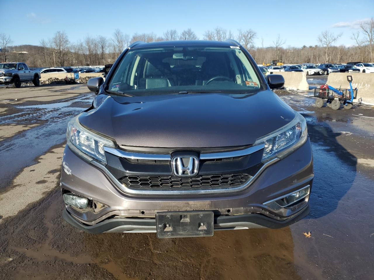2015 Honda CR-V VIN 2HKRM4H74FH640583 Copart auction photo, front end / side damage thumbnail 5